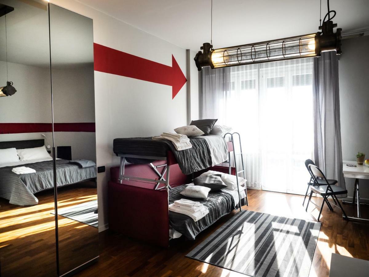 Carlotta Station Suite بولونيا المظهر الخارجي الصورة