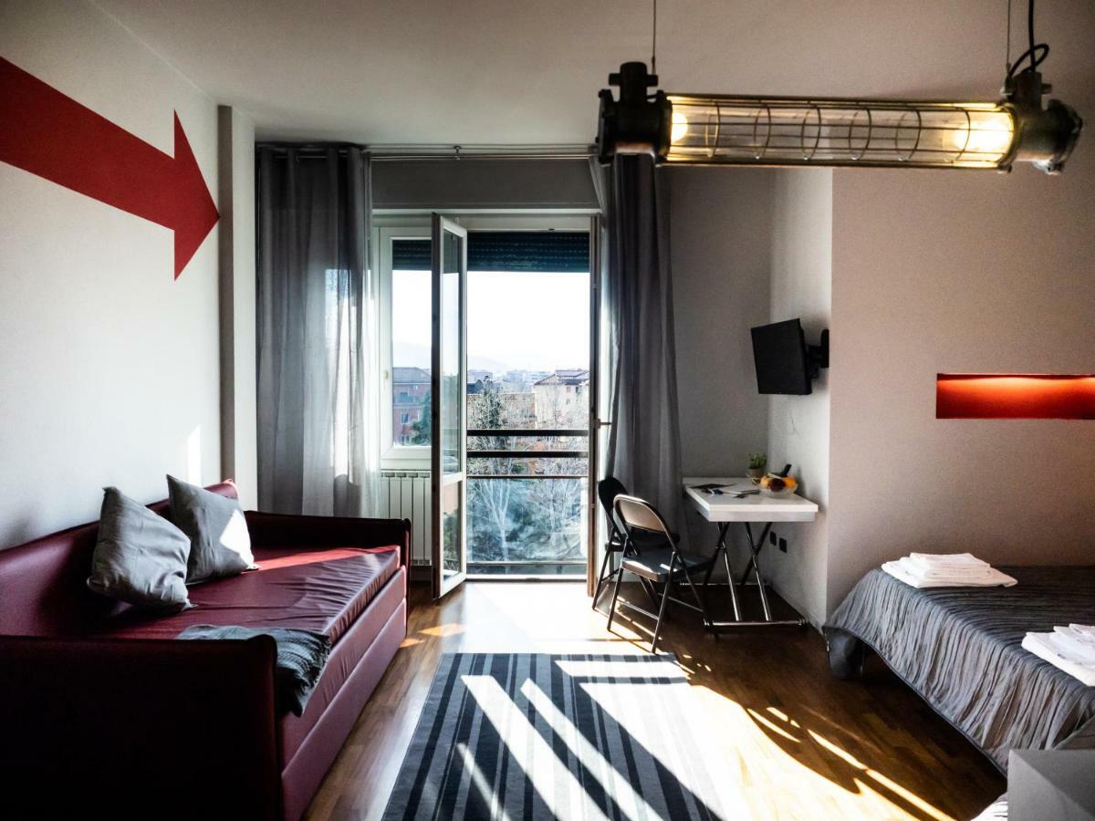 Carlotta Station Suite بولونيا المظهر الخارجي الصورة