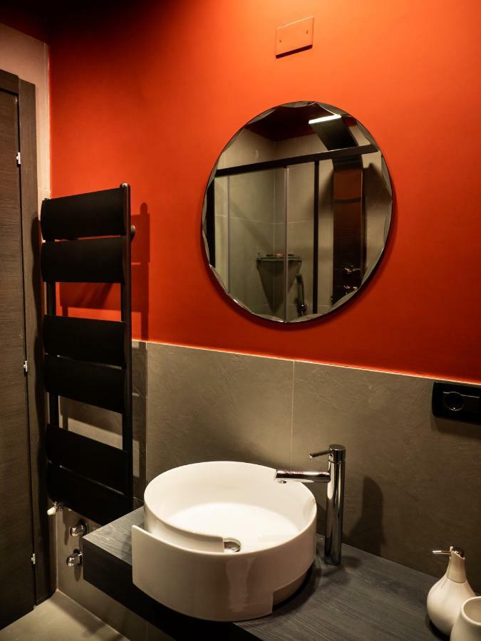Carlotta Station Suite بولونيا المظهر الخارجي الصورة