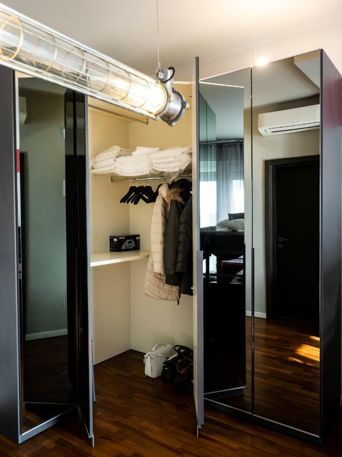 Carlotta Station Suite بولونيا المظهر الخارجي الصورة